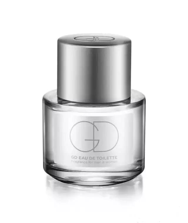 gd权志龙红西装 (gd权志龙穿搭火了)