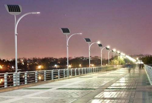 我伙呆!这些物质也能发电点亮LED灯？