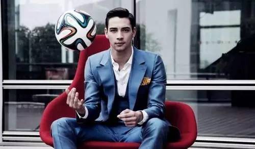 2016欧洲杯葡萄牙夺冠c罗和弗格森,2016年欧洲杯葡萄牙夺冠全过程