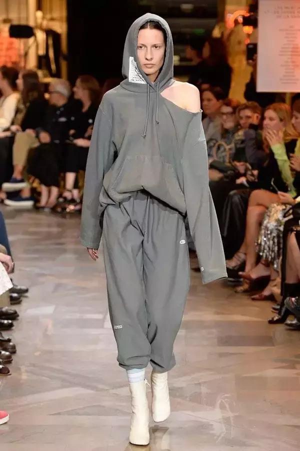 vetements2022秋冬高级,vetements17走秀款