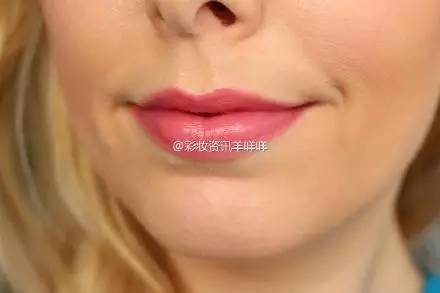 10支职场安全色：不是每家公司都能hold住新人的烈焰红唇