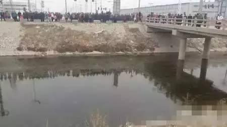 把车借给别人看他会干啥,把车借给朋友才发现车还能这么开