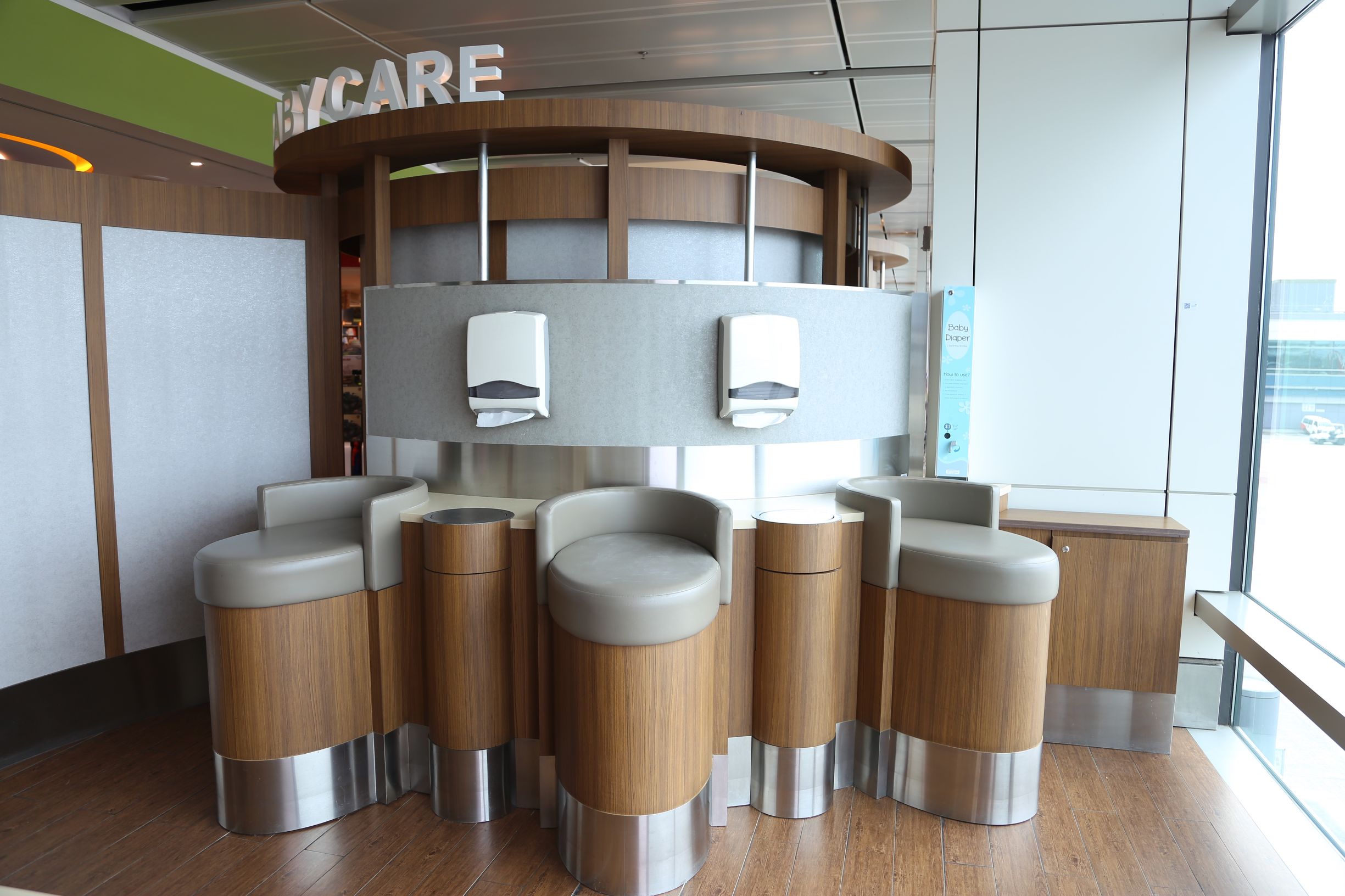 新加坡机场升级攻略超难,新加坡最牛机场