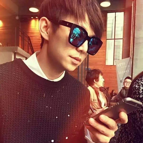 快拿下这只温柔野兽，TA能帮你挡脸藏肉！