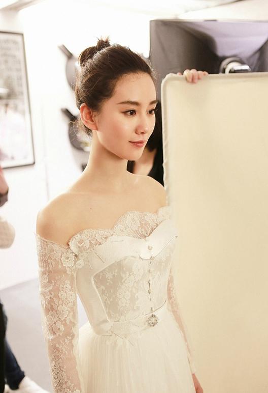 露背露肚露肩装,想要露肚皮的衣服怎么弄