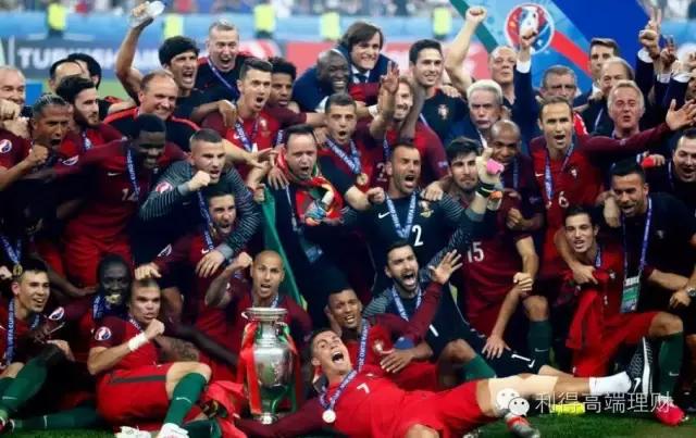 足球告诉我们的道理,足球告诉你什么是热爱