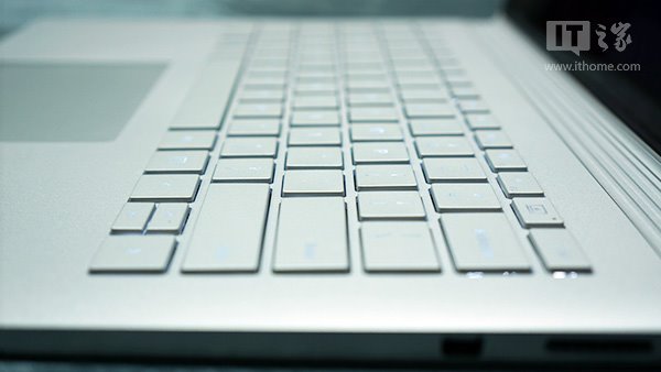 微软surfacebookwin10关闭预览,微软surfacebook的基本参数