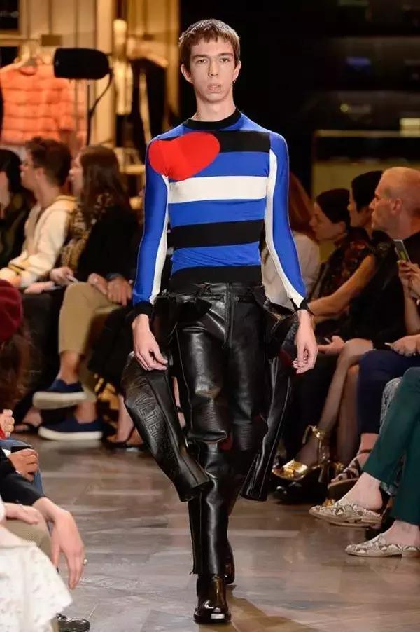 vetements2022秋冬高级,vetements17走秀款