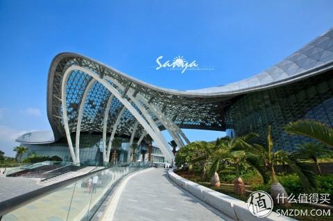 拎PRADA的小恶魔 — 三亚免税店购入 PRADA 普拉达