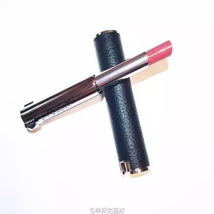 10支职场安全色：不是每家公司都能hold住新人的烈焰红唇