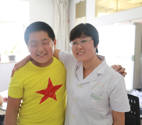 儿童股骨头坏死，“不治自愈”的传言不要再信了!