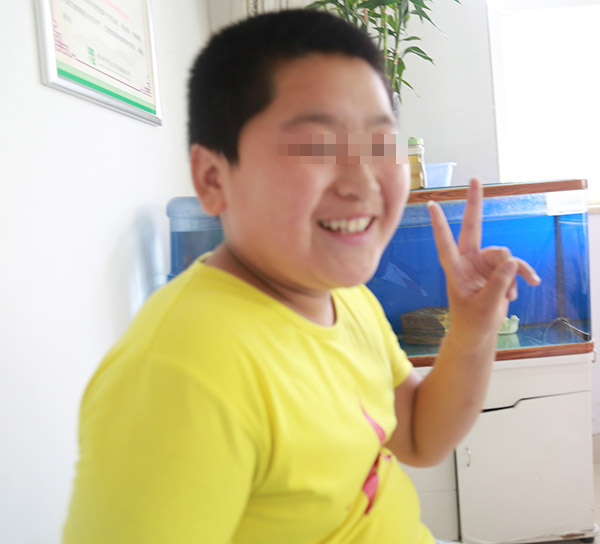 儿童股骨头坏死，“不治自愈”的传言不要再信了!