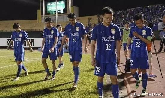 苏宁开场秒破恒大,为什么苏宁拿了冠军还不能踢亚冠