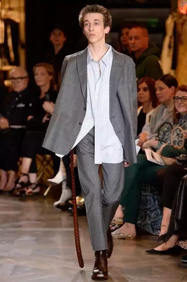 vetements2022秋冬高级,vetements17走秀款