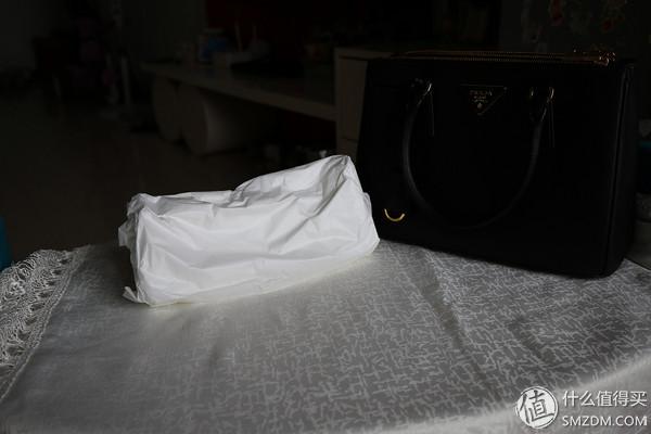 拎PRADA的小恶魔 — 三亚免税店购入 PRADA 普拉达