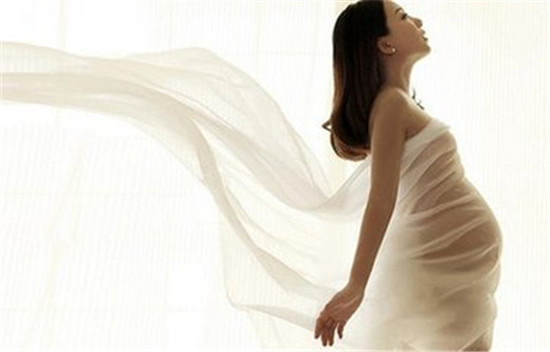 b超一切正常胎儿偏小的原因,b超是不是没有阴超准确