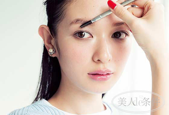 教你美｜网红眉OUT！请收下这3款个性粗眉妆！