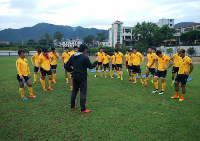 梅县铁汉第8轮比赛,中超梅州客家对青岛海牛比分预测