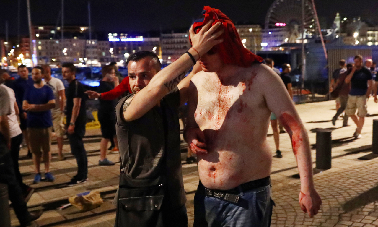 足球流氓解说,足球流氓纪录片