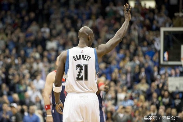 蓦然回首五年已过,阿迪五虎成回忆