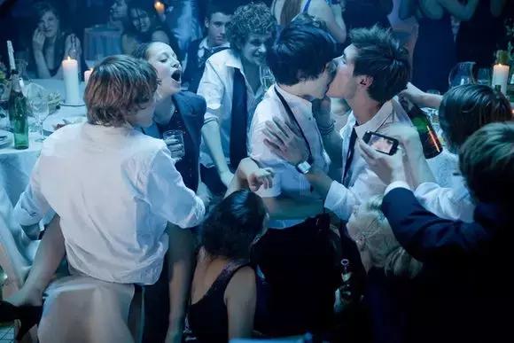 这是个看脸的社会,这是看脸的社会