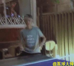 鹿晗抓球,鹿晗抓篮球