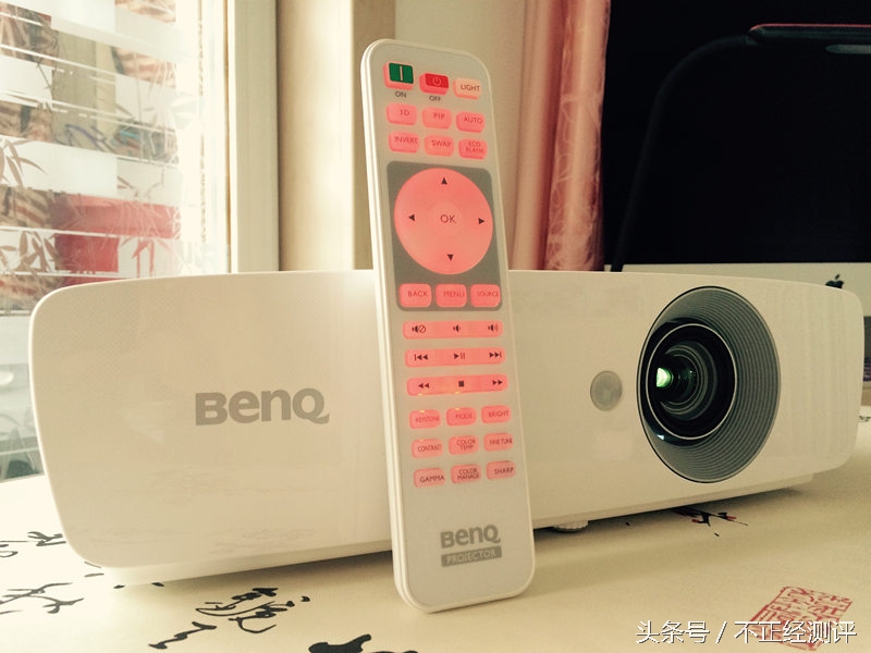 明基th683投影机多少流明,明基th683足球机