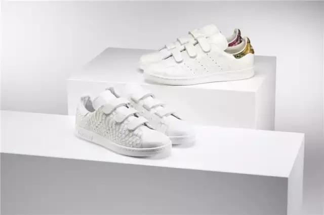 颤抖吧！一起来设计一双“拉痛恨”配色的三叶草吧！