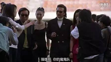 他曾风光不可一世，80岁杖朝之年抱得美人归，脾气仍然火爆