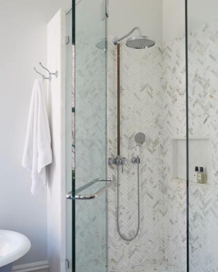 隔断装修用木板还是砖好,隔断做磨砂玻璃还是透明玻璃