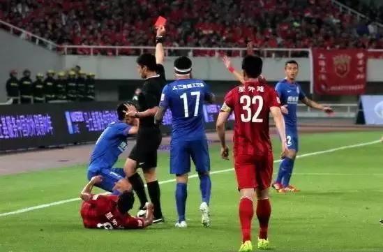 登巴巴伤好了吗,登巴巴哪年受的伤