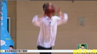 鹿晗抓球,鹿晗抓篮球