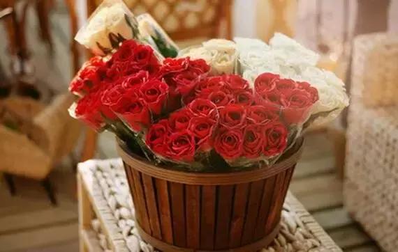 鲜花电商第一股,鲜花电商的市场策略有哪些