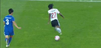 他是锋线杀手！一年废4人，爆头队友！球迷：有他中超能好？