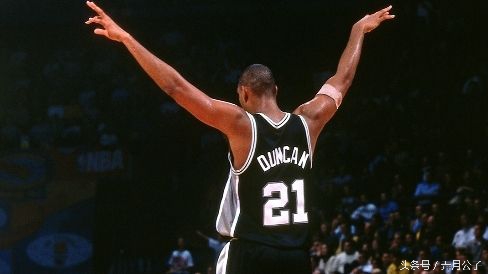 蓦然回首五年已过,阿迪五虎成回忆