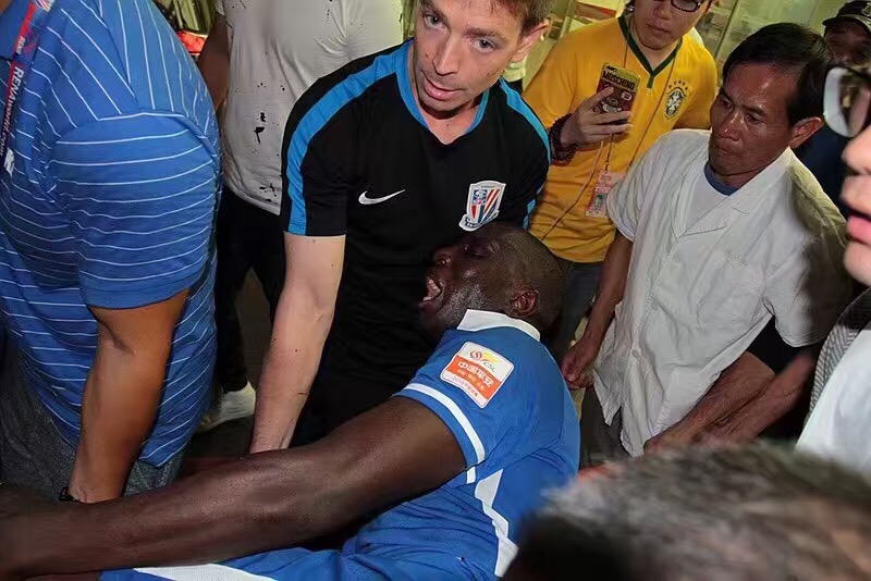 中国足球史上最经典的一次德比,中国足球比赛德比