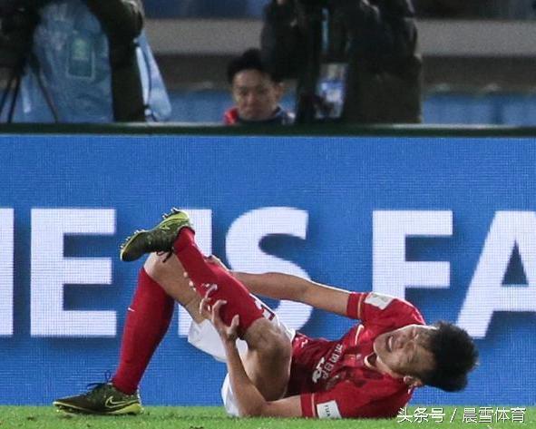 登巴巴断腿悲剧回放,登巴巴断腿事件外语解说