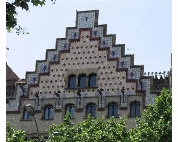 巴塞罗那展馆平面图,巴塞罗那展览馆视频