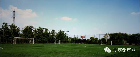 嘉定搏击长空足球俱乐部青训,寒假足球训练营上海