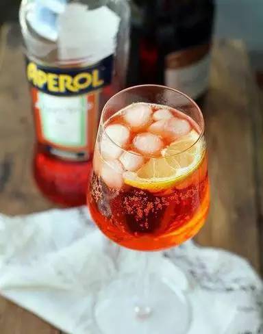 威尼斯不是水上都市吗,威尼斯旅游完全不可能见到的场景