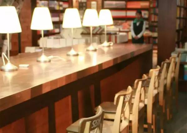 成都雨天约会适合去哪玩,成都下雨和朋友去哪玩