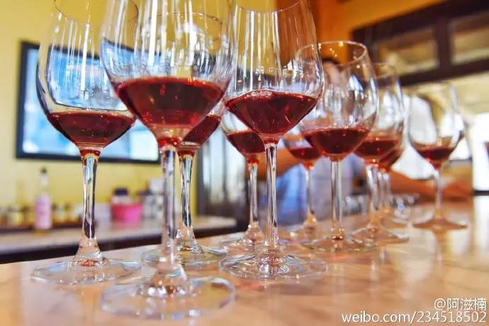 美元升值人民币也升值,美元汇率低了加拿大是否也会低