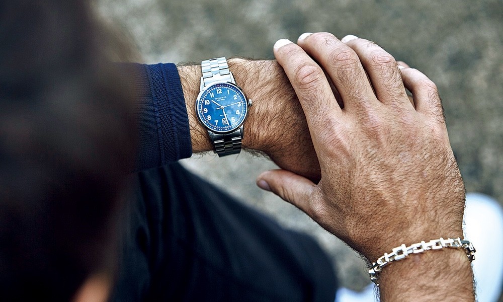 年轻人不买奔驰e还有什么选择,年轻人为什么不买bba了