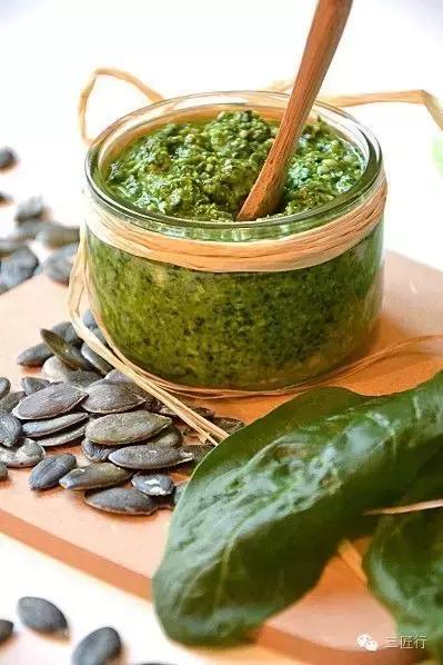 西餐里的那些“杂草”都是啥？一篇文章带你认识香草