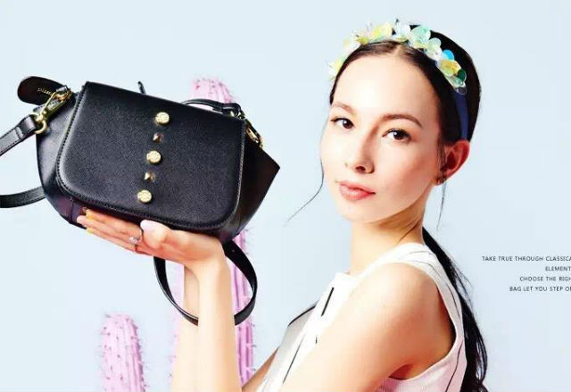 打败麦包包，aza如何用快时尚成为淘品牌第一包？