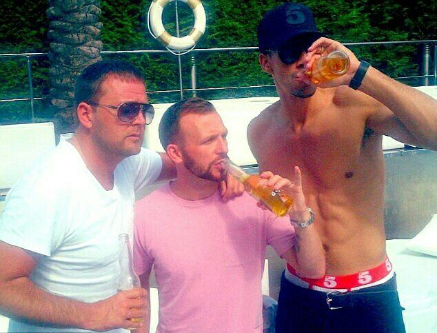 足坛现役各大球星腹肌照,足坛十大有腹肌的人