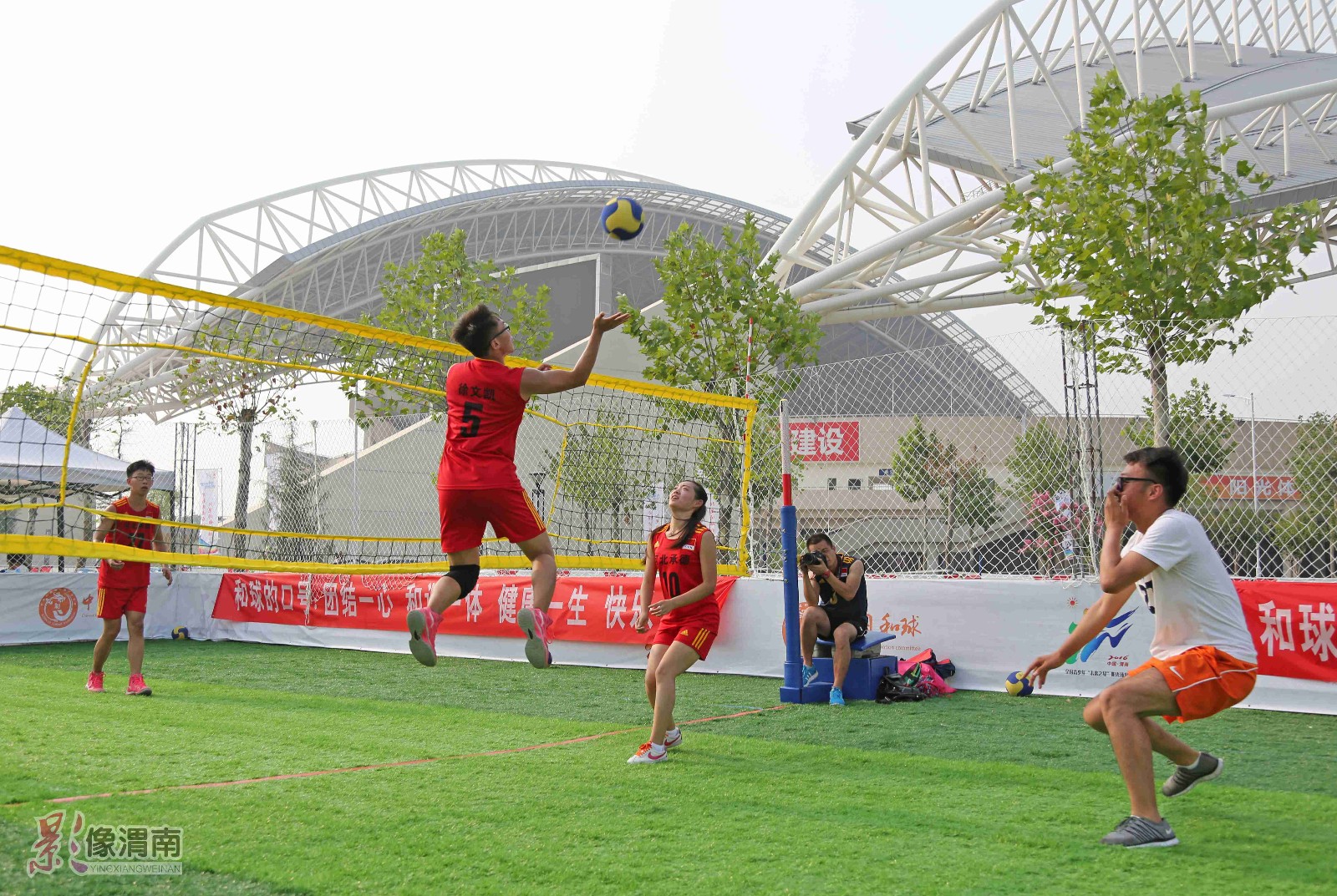 热爱体育的小伙伴们,热爱体育的朋友们视频