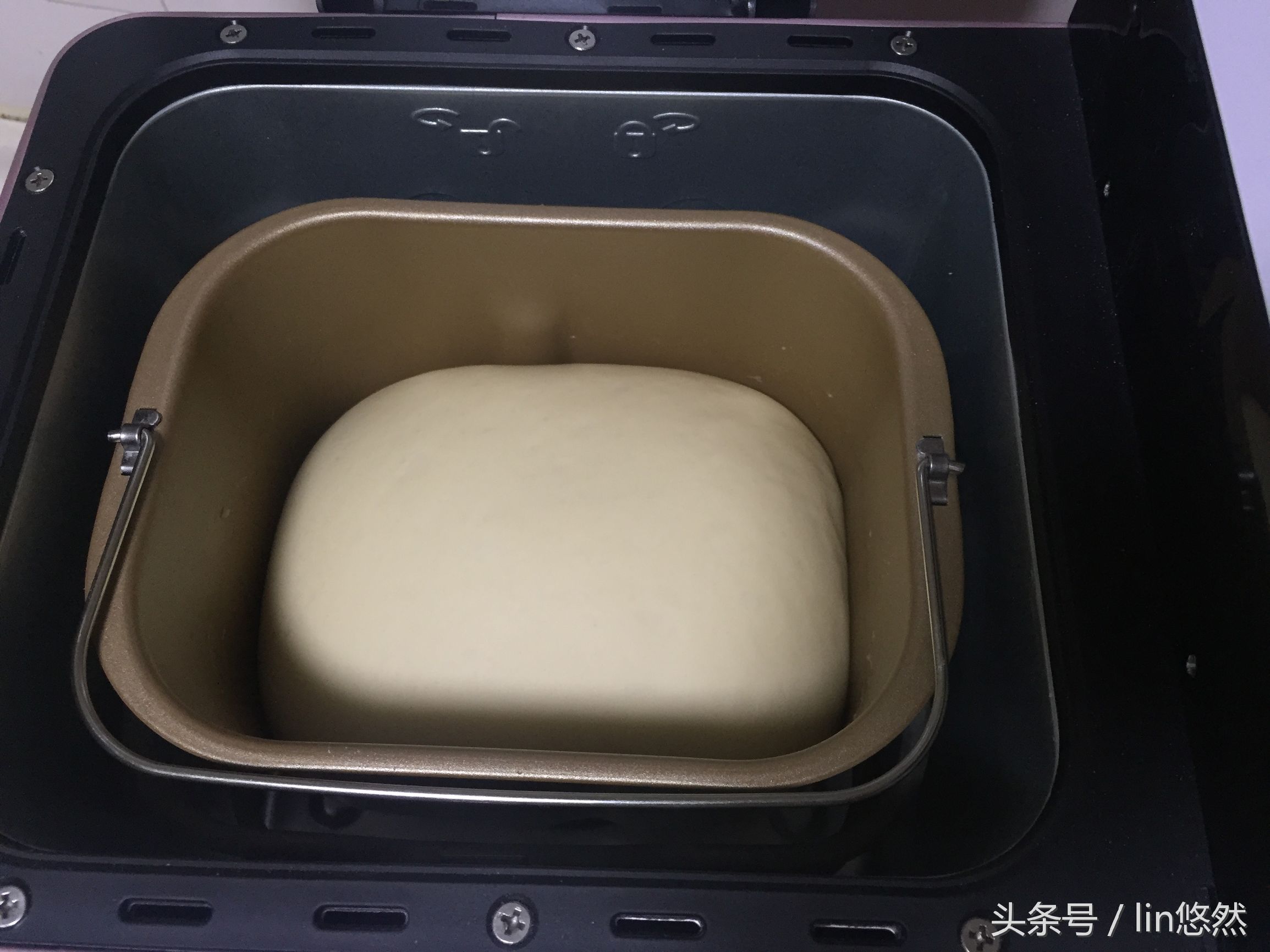 您家的面包机还在闲置，赶紧让他动起来，我来教您做