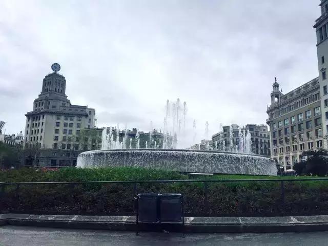 巴塞罗那自由行攻略,免费玩转西班牙马德里不思议