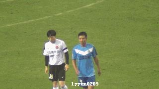 他是唯一零差评的主持人，曾被笑是乞丐，代言费却是何炅的1/3